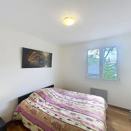 Apartment Lumineux Pres De La Avec Parking Securise A - Fr-1-770-49 Saint-Cyr-sur-Mer